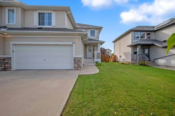 Chestermere, AB T1X 1R6,209 West Creek CIR