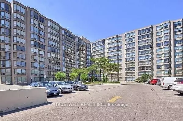 309 Major Mackenzie DR E #812, Richmond Hill, ON L4C 9V5