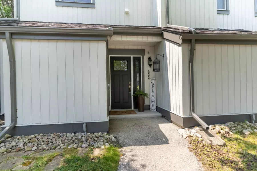 452 Oxbow CRES, Collingwood, ON L9Y 5B4