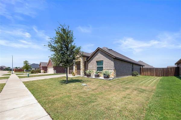 Waxahachie, TX 75165,1531 Woodlake Drive