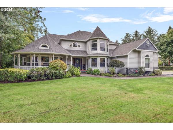 9650 NE MEADOW LOOP, Newberg, OR 97132