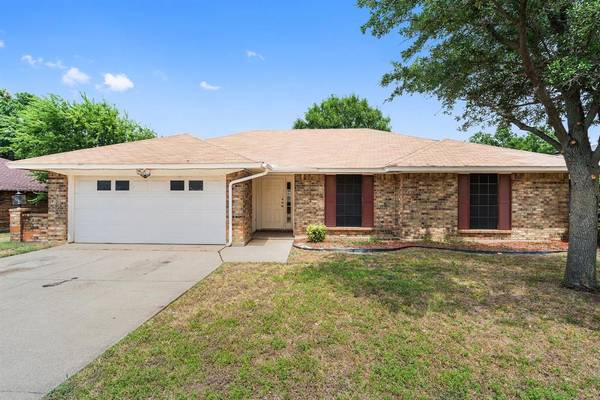 537 Porter Avenue, Crowley, TX 76036