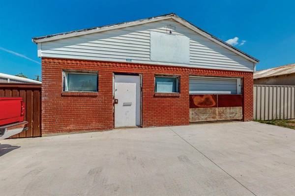 214 Commercial Street, Garland, TX 75040