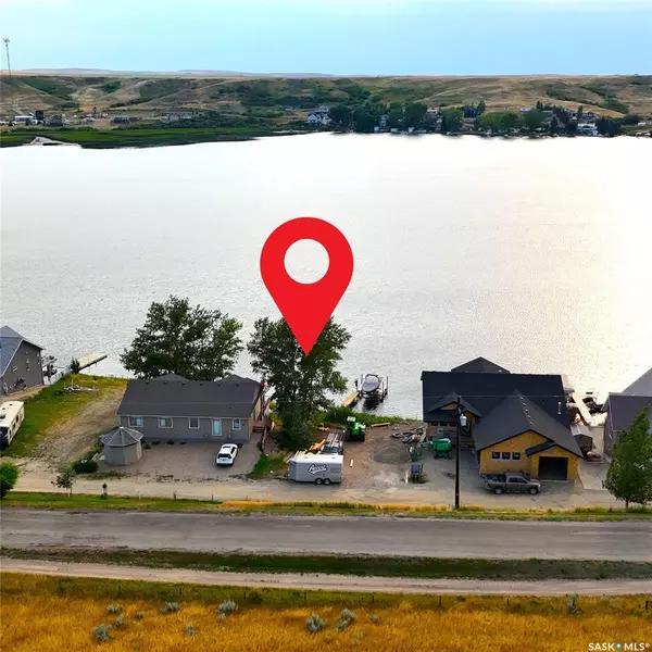 Lac Pelletier, SK S0N 1T0,303 Maple DRIVE