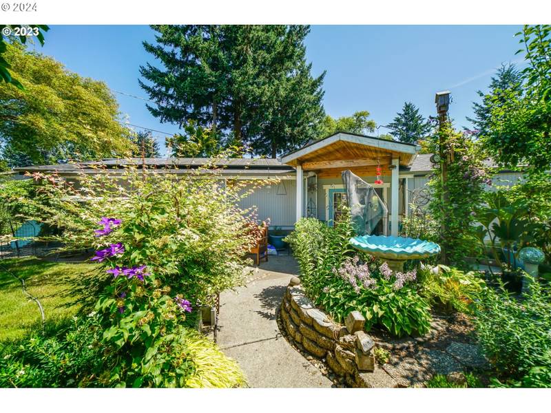 2138 NE 112TH AVE, Portland, OR 97220