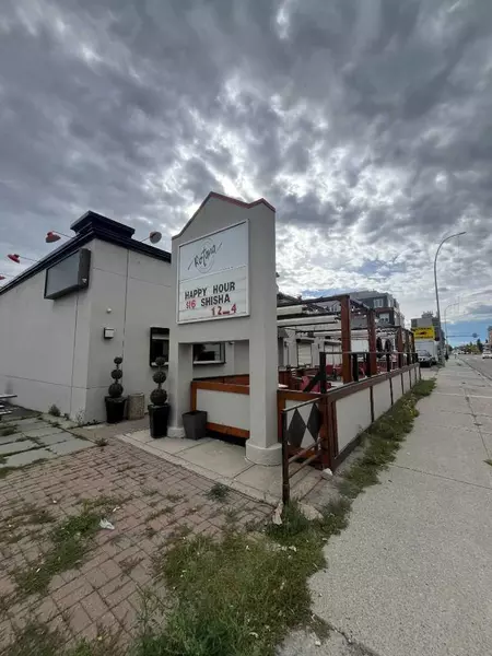 410 14 ST Northwest, Calgary, AB T2N 1Z7