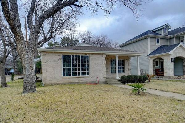 2501 Bird Street,  Fort Worth,  TX 76111