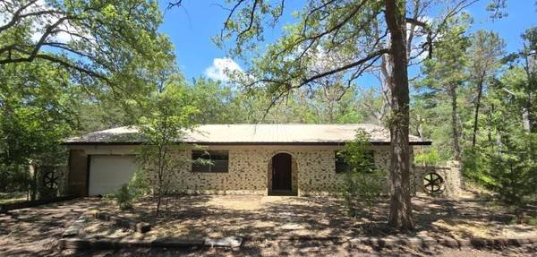 10286 Private Road 2333,  Quinlan,  TX 75474