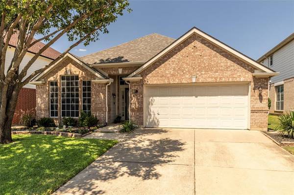 1917 Oak Timber Drive, Bedford, TX 76021