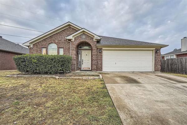 509 Bent Oak Drive, Fort Worth, TX 76131