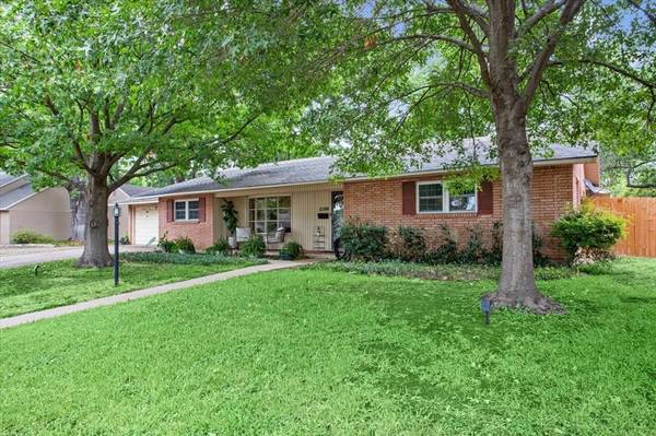 2109 Lake James Drive, Waco, TX 76710