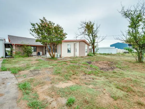 8280 State Highway 78 N, Blue Ridge, TX 75424