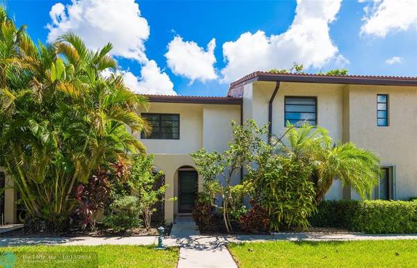 21648 Cypress Rd  #E, Boca Raton, FL 33433