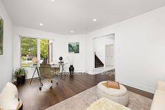 Brampton, ON L6Y 4J1,10 Karen CT
