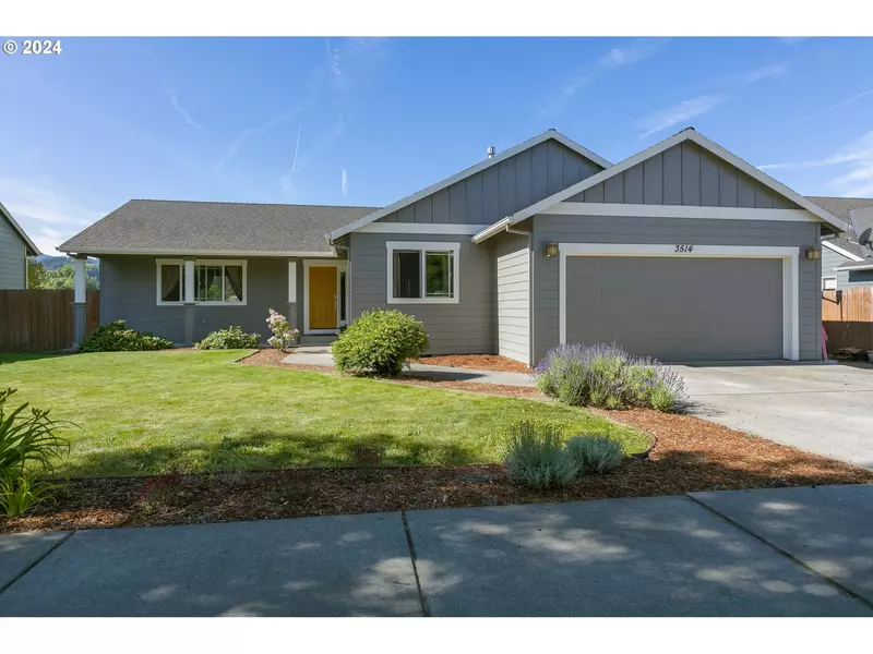 3514 JONES LOOP, Hood River, OR 97031