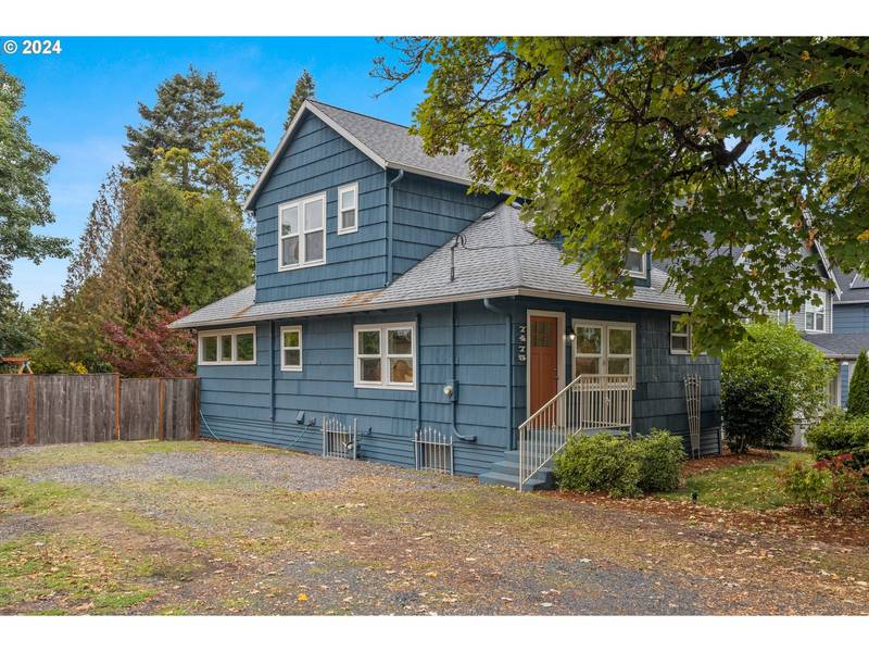 7475 SW 52ND AVE, Portland, OR 97219