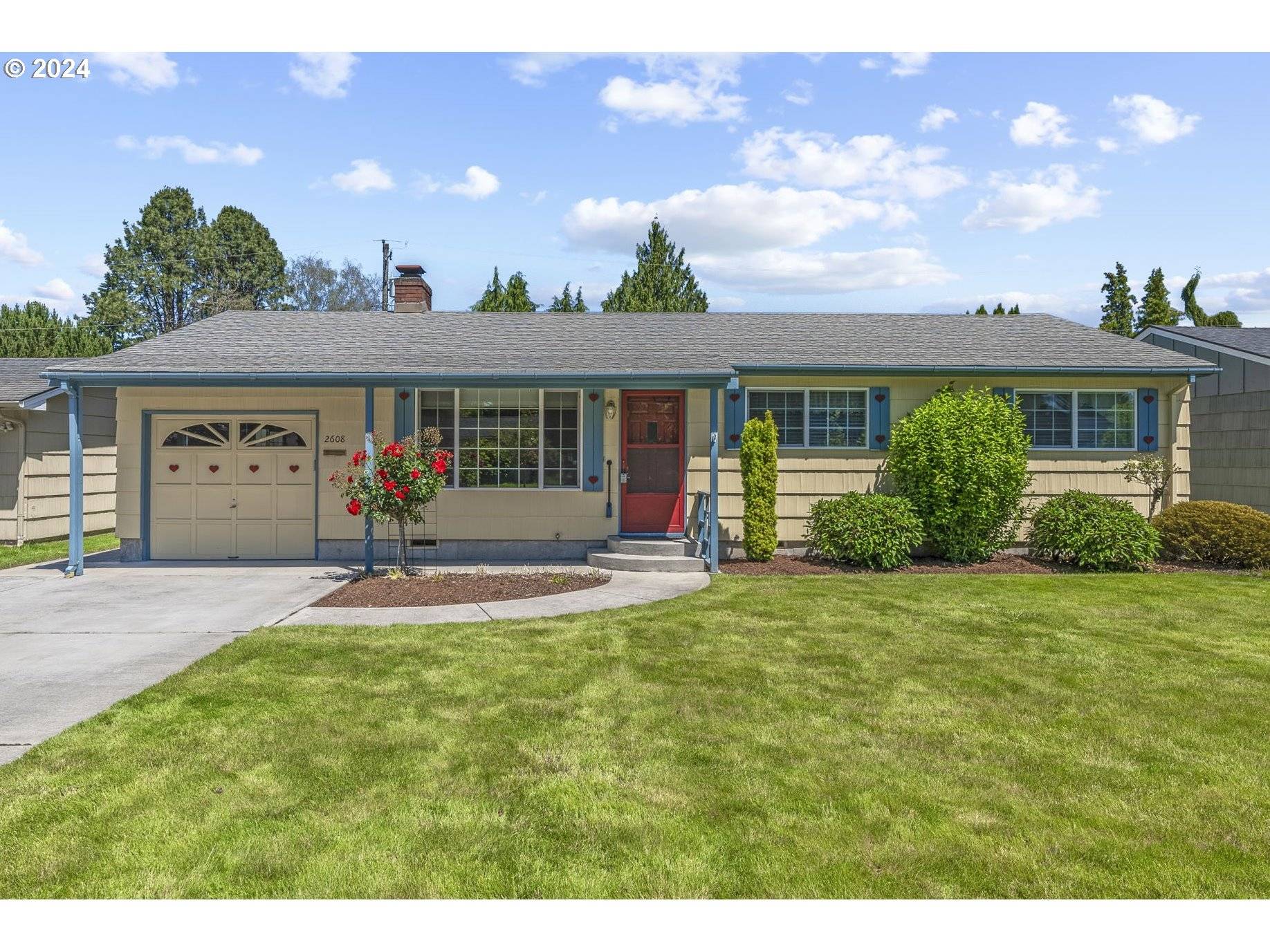 2608 Taylor AVE, Longview, WA 98632