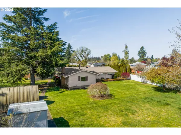 Oregon City, OR 97045,12856 HIEFIELD CT