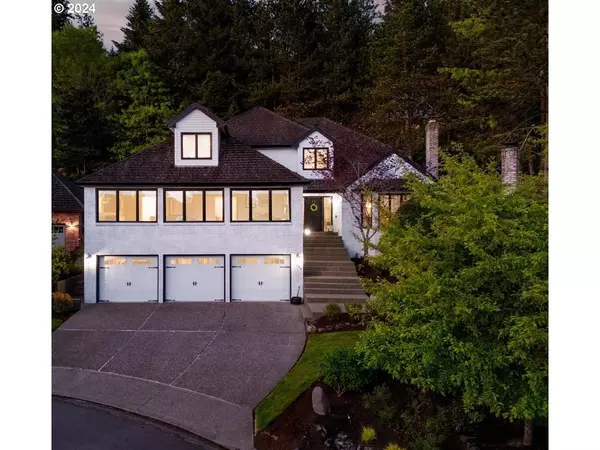 Lake Oswego, OR 97034,19099 MEGAN PL