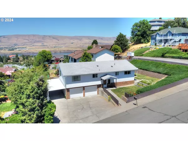 1621 E 21ST ST, The Dalles, OR 97058