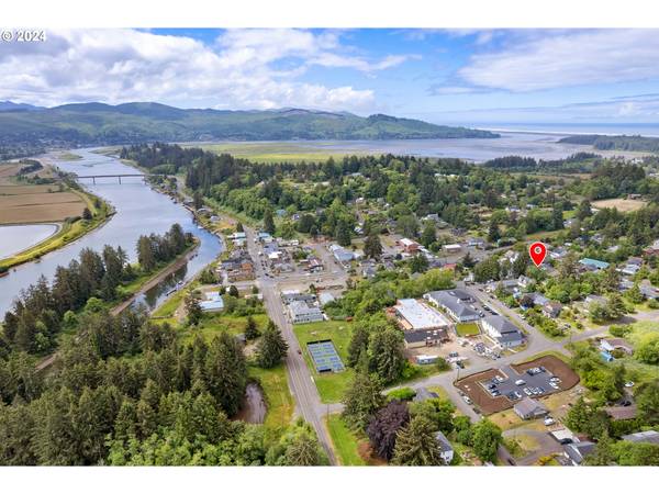 Nehalem, OR 97131,36055 10TH ST