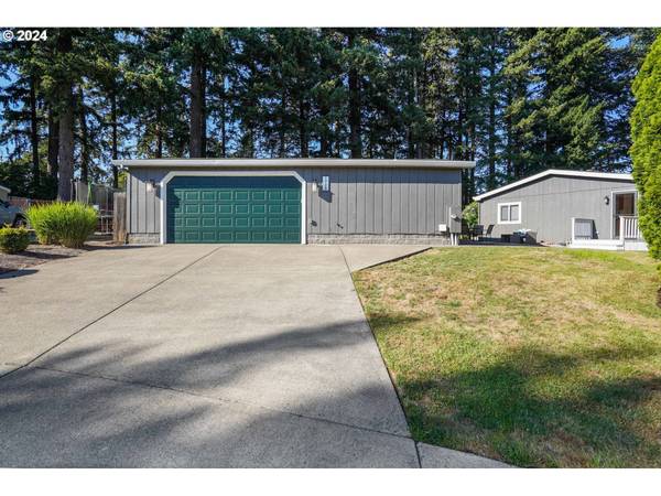 1720 TEN OAKS LN, Woodburn, OR 97071