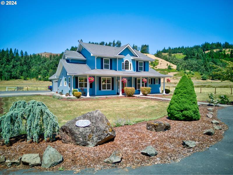 1036 SCOTTS VALLEY RD, Yoncalla, OR 97499