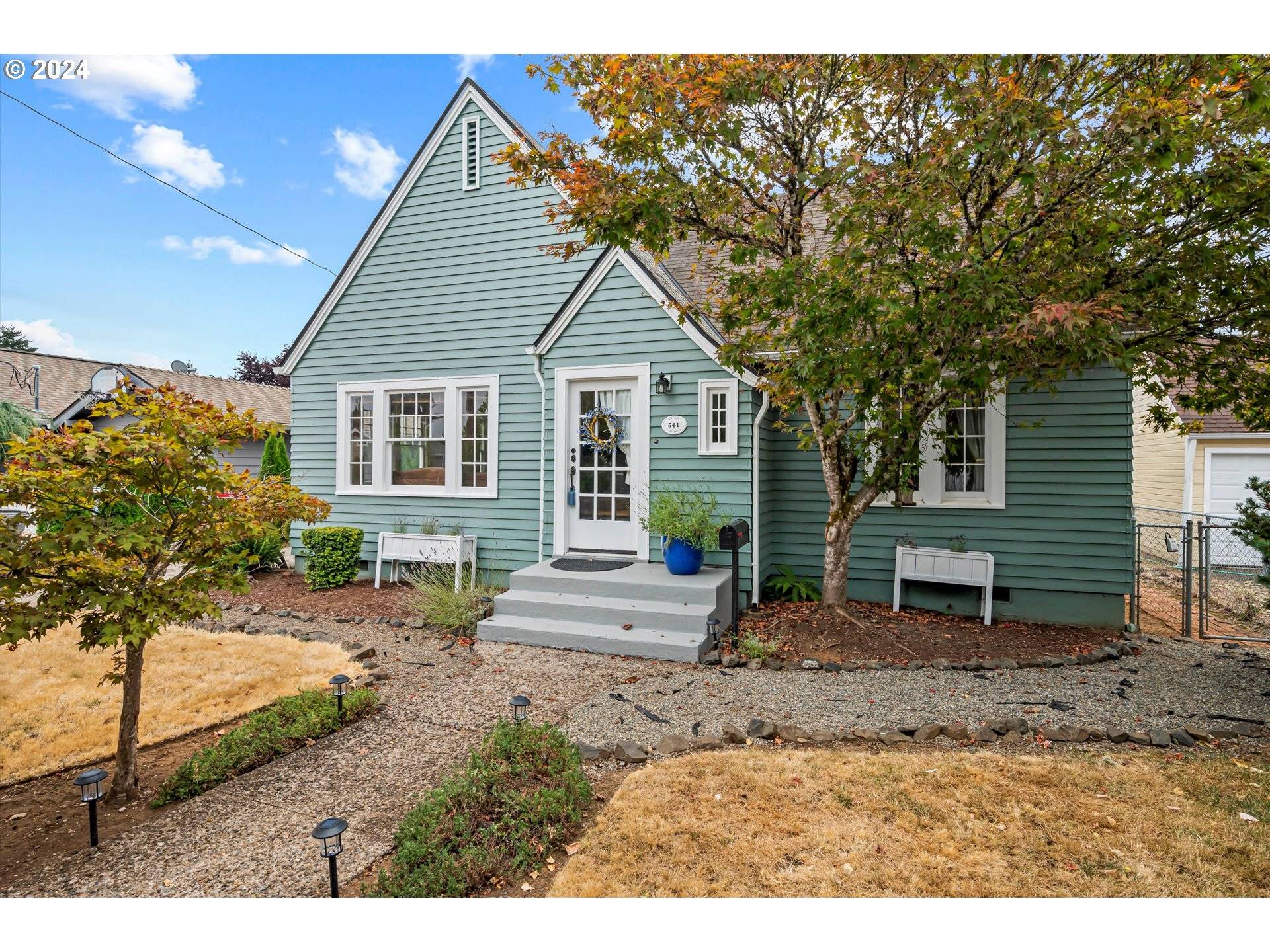 Dallas, OR 97338,541 SW CLAY ST