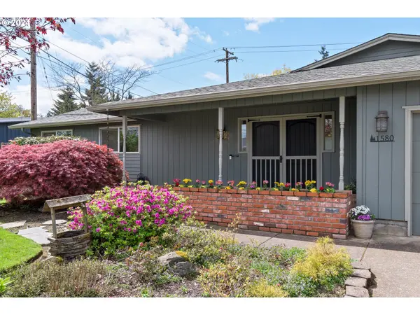 1580 LONG ISLAND DR, Eugene, OR 97401