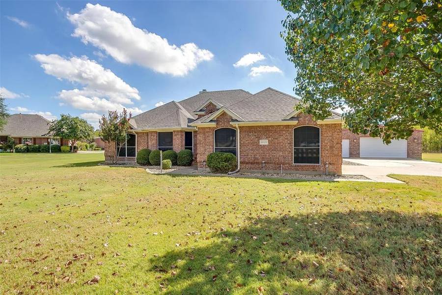 4021 Running Brook Drive, Joshua, TX 76058