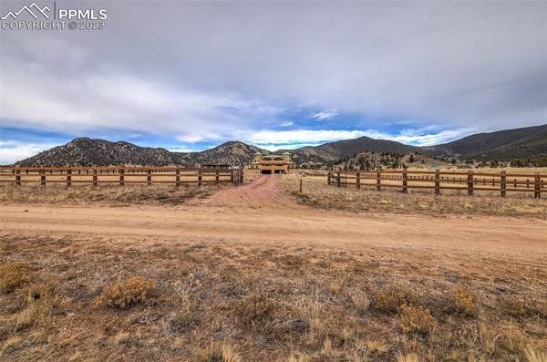 Hartsel, CO 80449,6869 Boulder RD