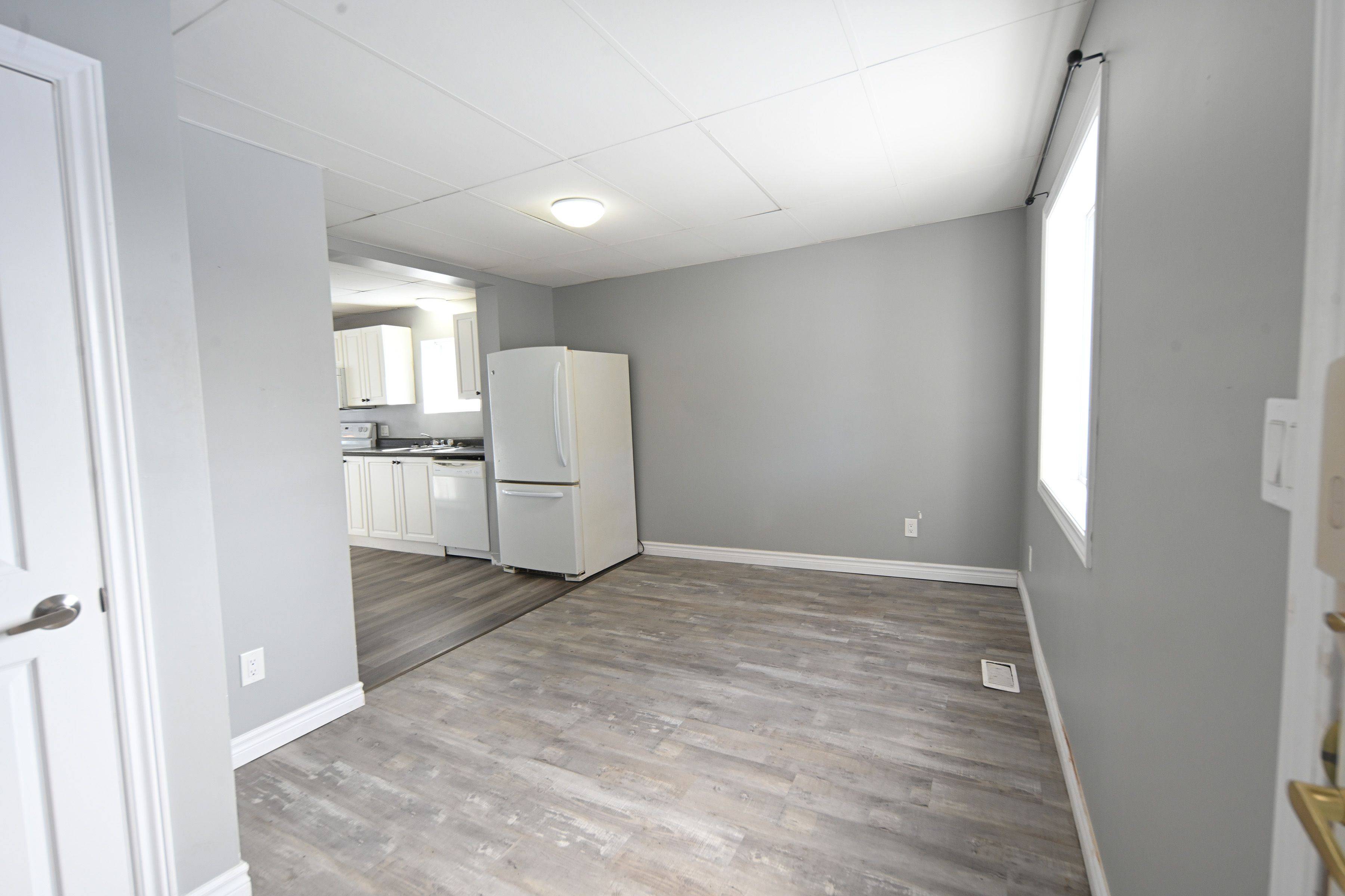 North Bay, ON P1B 7J7,262 Albert AVE