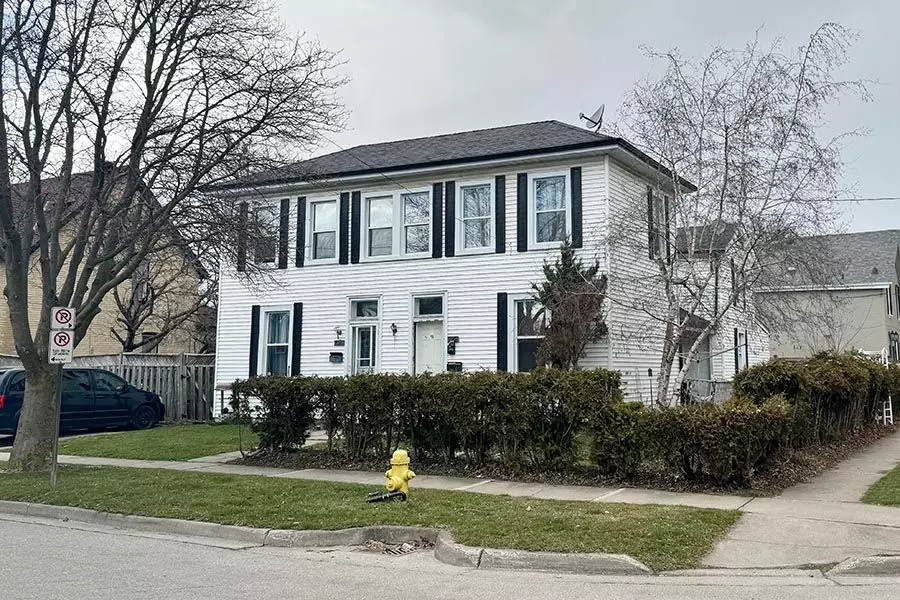 Brantford, ON N3S 4B9,198 Nelson ST