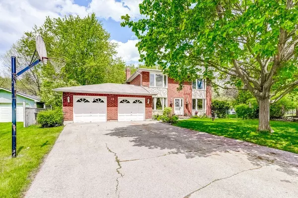 East Gwillimbury, ON L9N 1G3,10 Lepard CRES