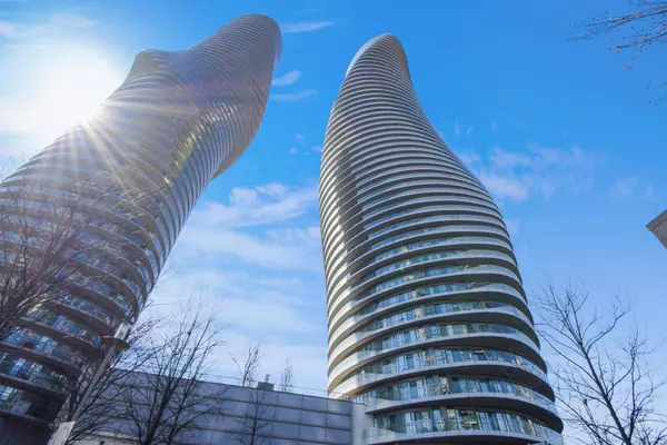 Mississauga, ON L4Z 0A8,50 Absolute AVE #1604