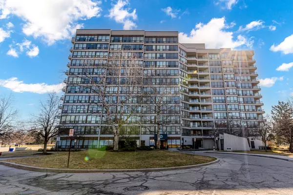 Brampton, ON L6S 5Y3,10 Laurelcrest ST #204