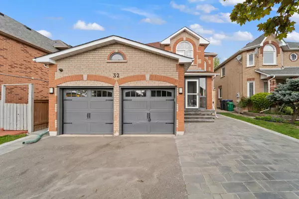 Peel, ON L6Y 5E4,32 Sterritt DR