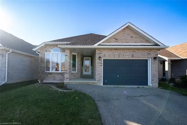 Brantford, ON N3T 6R4,15 Bradley LN