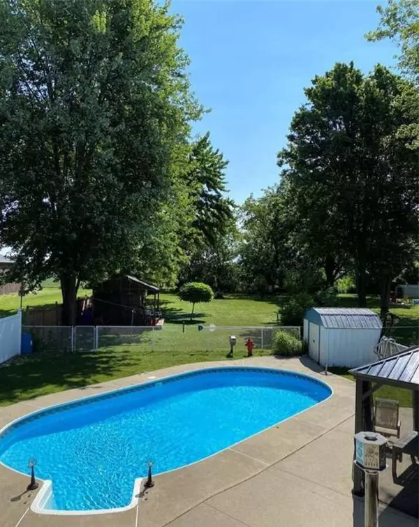 Amherstburg, ON N9V 2M7,1623 Front RD S