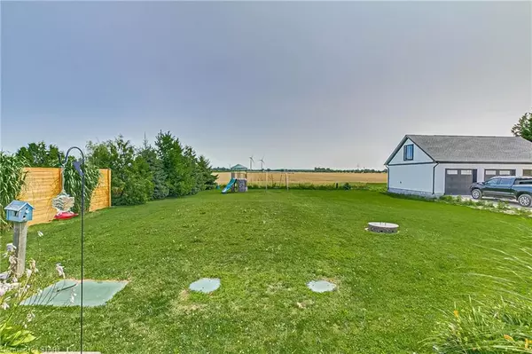 Huron, ON N0M 2T0,73720 CREST BEACH RD S