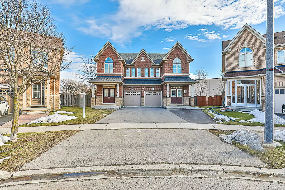 Markham, ON L6C 0G9,71 PRINCESS DIANA DR