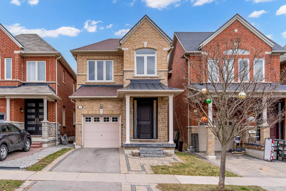 Vaughan, ON L6A 0V6,9 Woodville DR