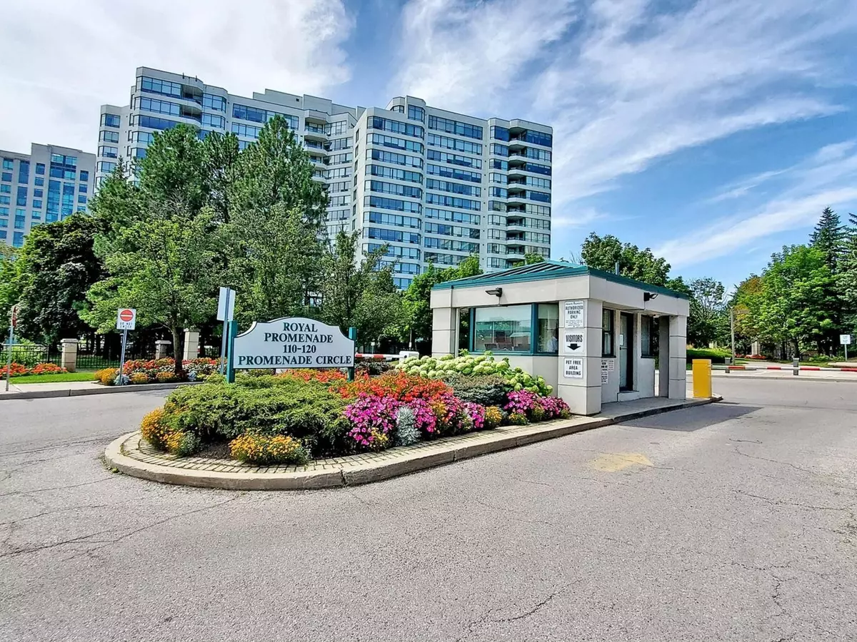 Vaughan, ON L4J 7W9,120 Promenade CIR #310