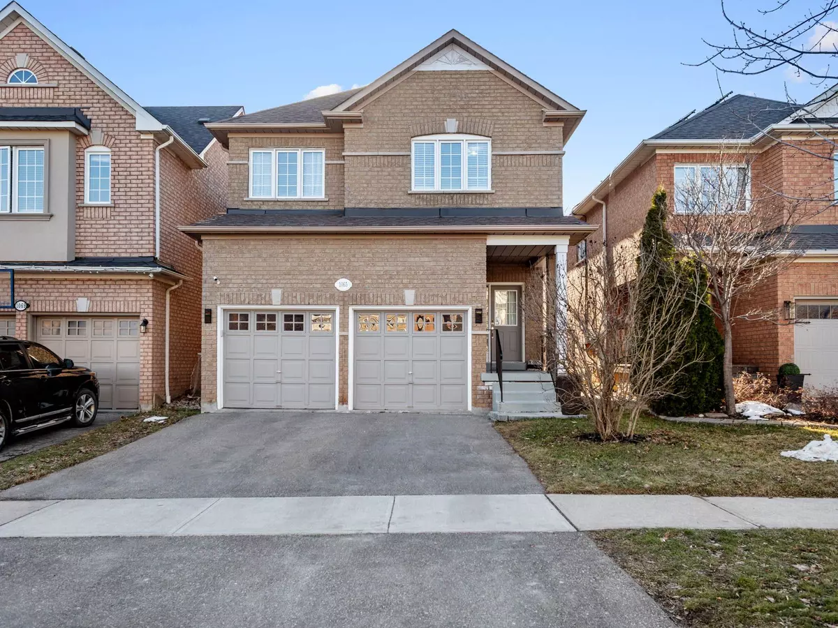 Mississauga, ON L5W 1J6,1065 Knotty Pine GRV