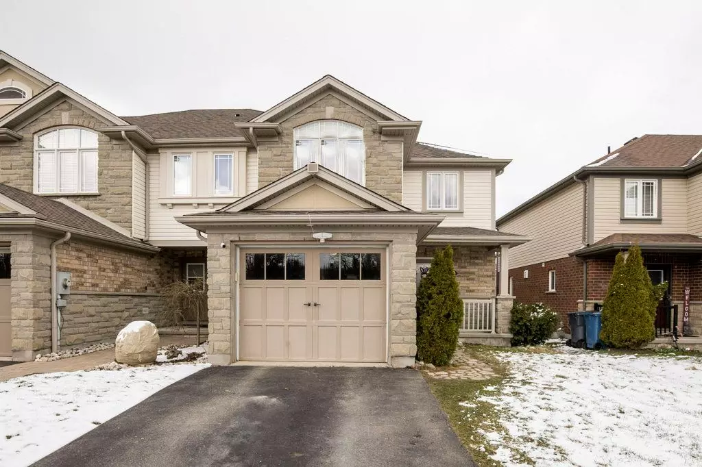 Guelph, ON N1L 0B1,32 Wilkie CRES