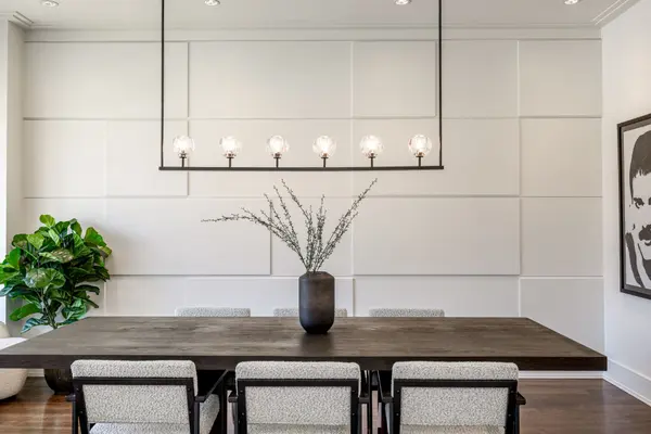 Toronto C11, ON M4G 3N7,150 Hanna RD