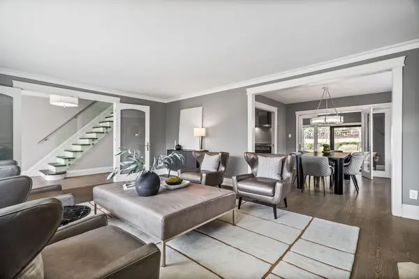 Toronto C11, ON M4G 1A8,57 Bennington Heights DR