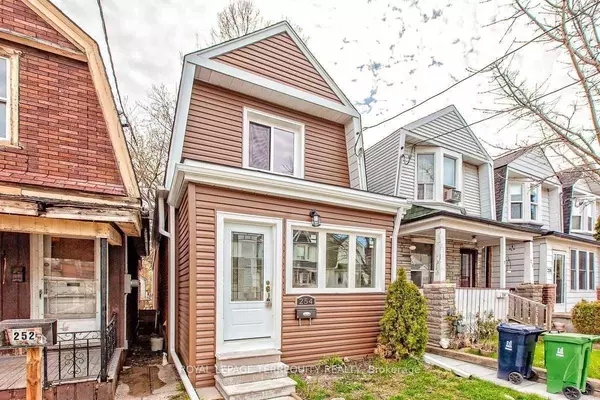 Toronto E03, ON M4C 4K2,254 Cedarvale AVE