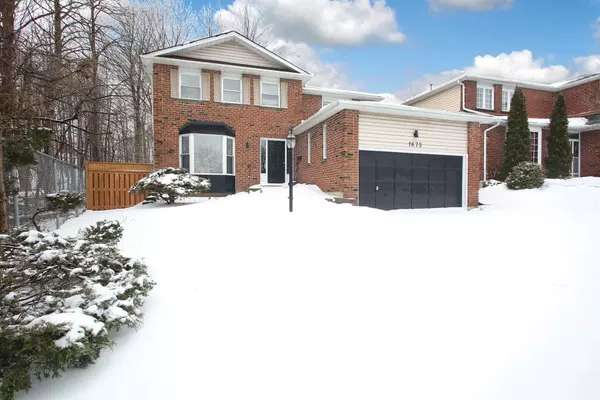 Pickering, ON L1X 2B8,1675 Dellbrook AVE