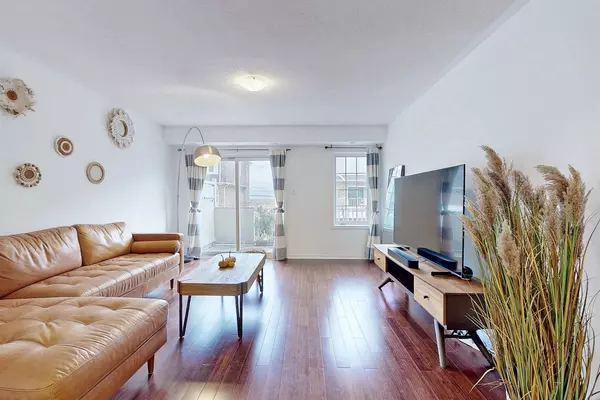 Mississauga, ON L5B 0B7,744 Neighbourhood CIR #2